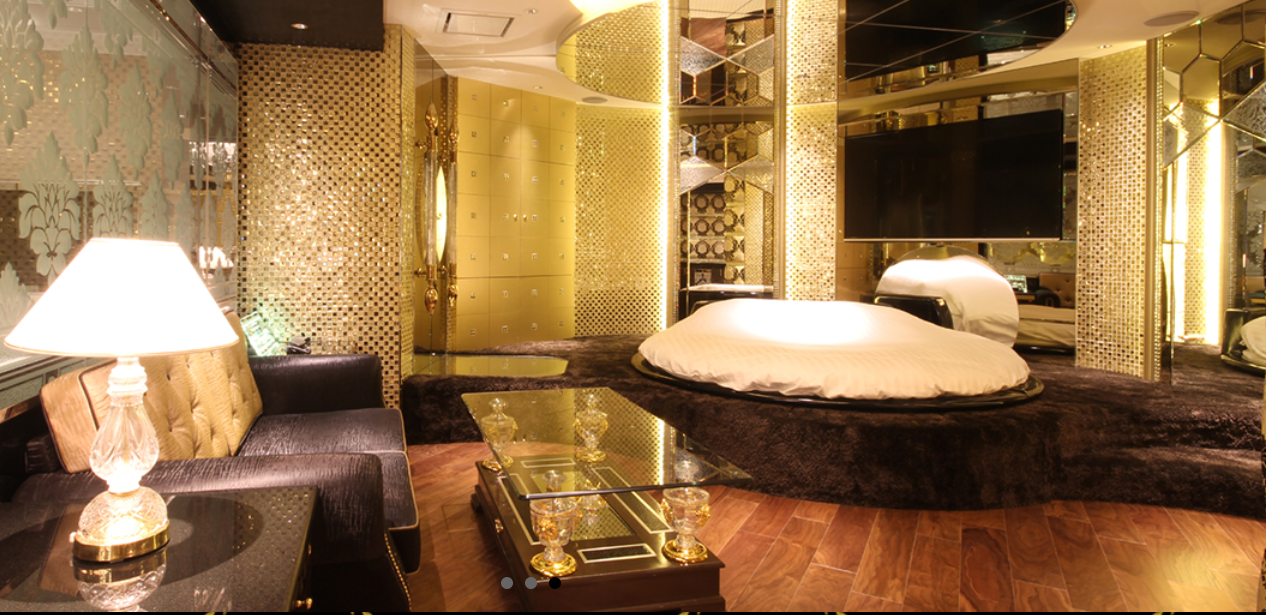 HOTEL CHANTILLY